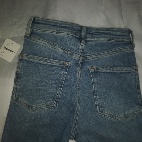🆕We the Free | High Rise Frayed Hem Stretch Skinny Jeans Womens Size 25 - Picture 8 of 13